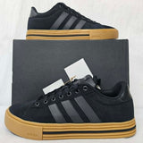 Adidas Daily 4.0 Women's Sneaker Black / Carbon / Gum